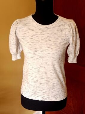 Ann Taylor Heathered White Puff Sleeve Top